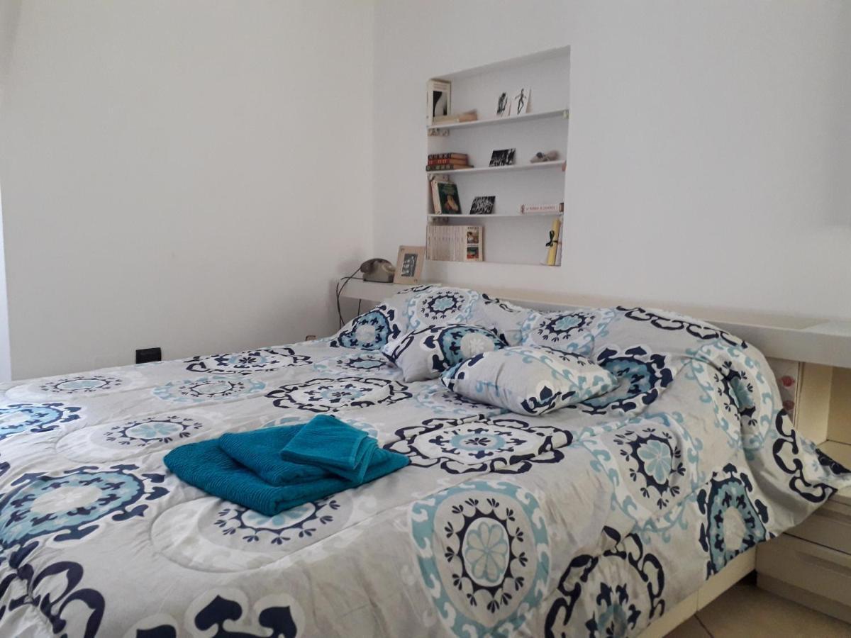 Monna Catarina B&B Сасари Екстериор снимка