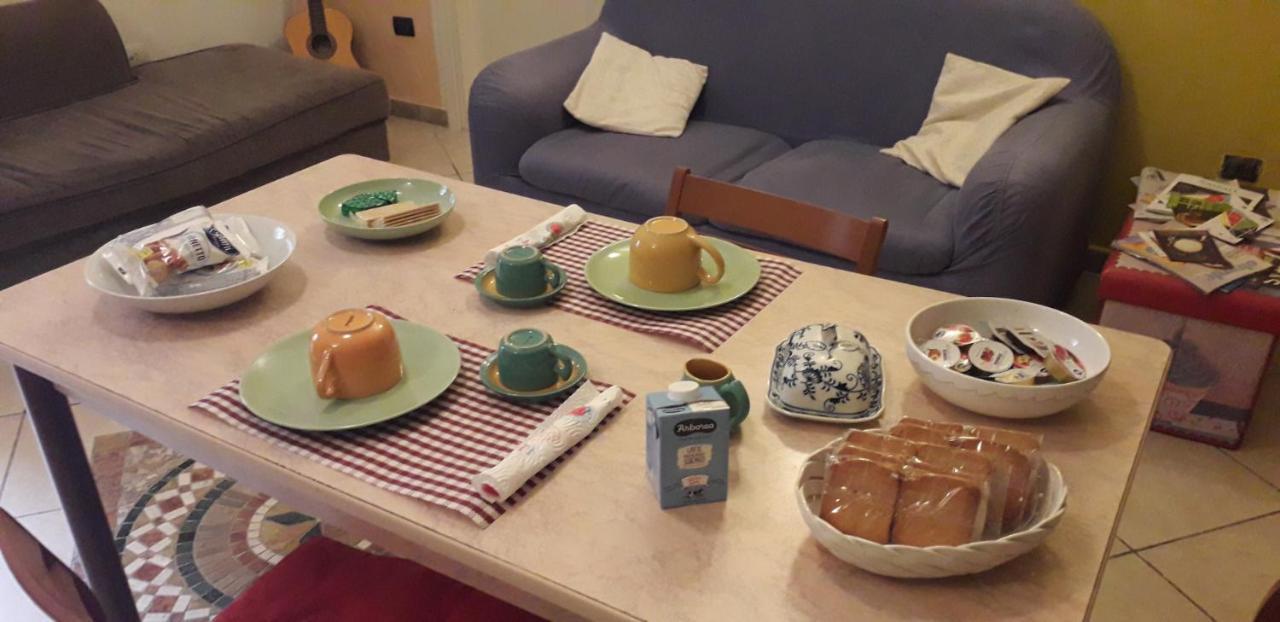 Monna Catarina B&B Сасари Екстериор снимка